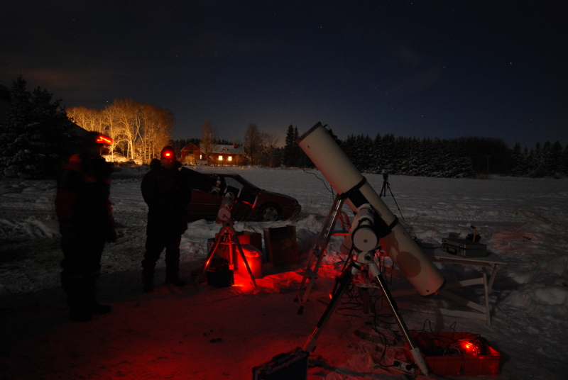 Cave Astrola monterad på en NEQ6