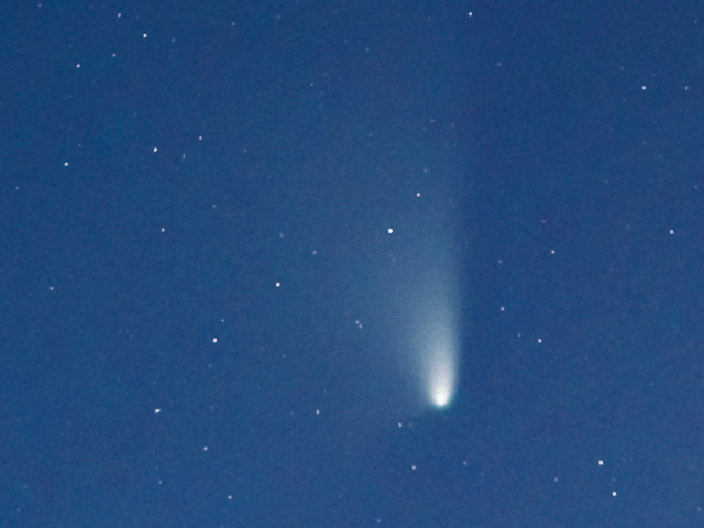 Panstarrs-anim-4M.gif