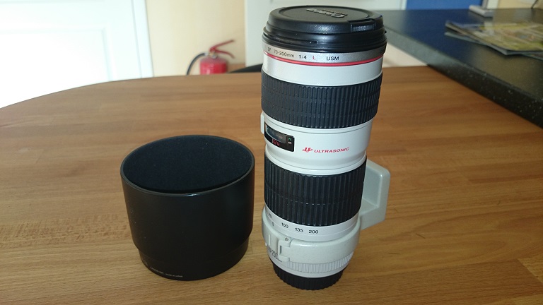 canon70_200.jpg