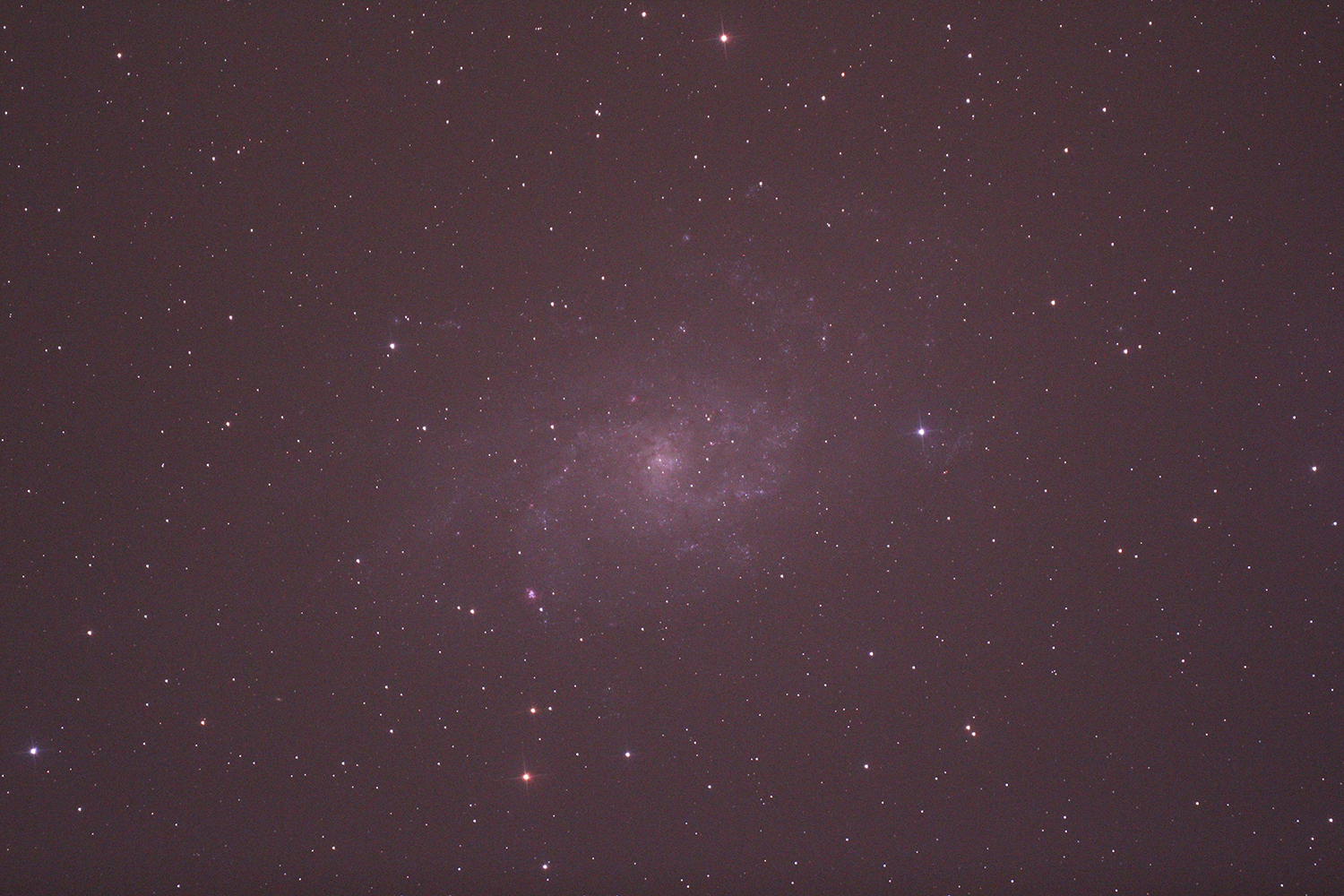m33skywatcher200pds3miniso3200medochutsncls 072pix1500.jpg
