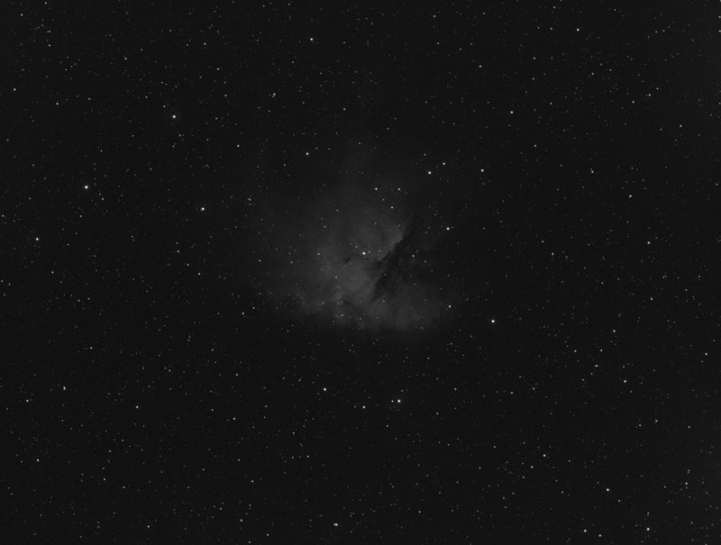 Pacman_300sec_Light_2017-11-09_230650_Ha_frame5_-20C_amb_5,8C.jpg