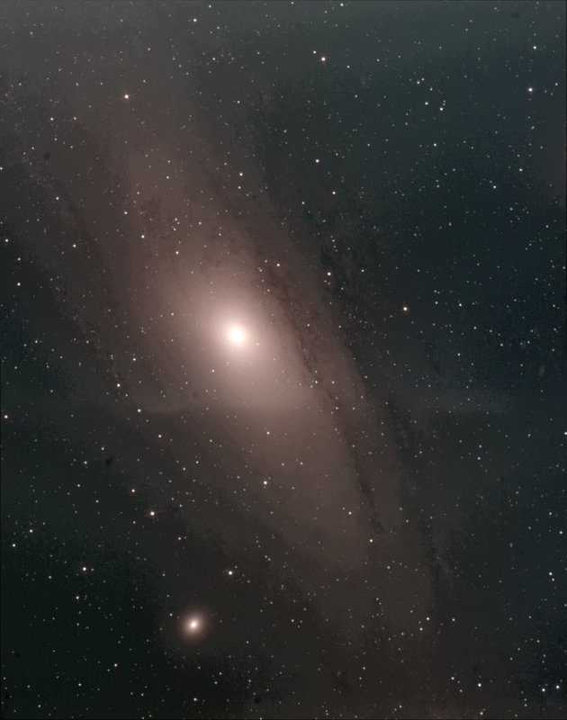 m31_1_16bit - m31_2_16bit_blended_fused-800.jpg