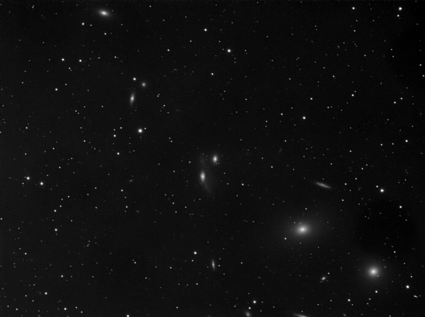 Fil:Markarian chain.jpg
